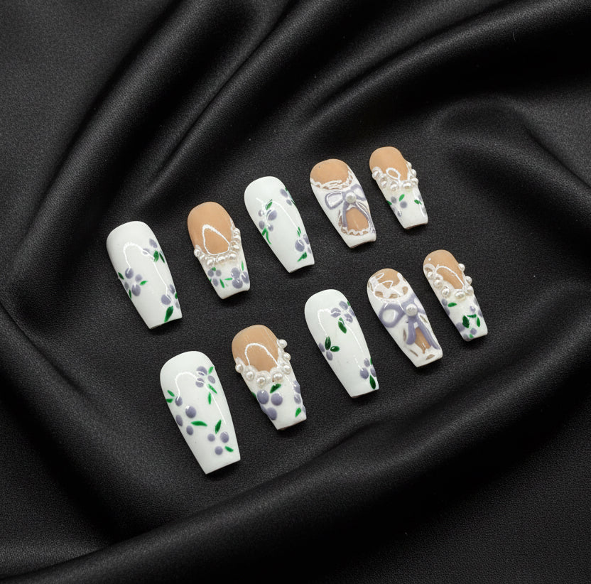 Press on Nails • Berry Glam