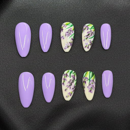 Press on Nails • Lavender Bloom